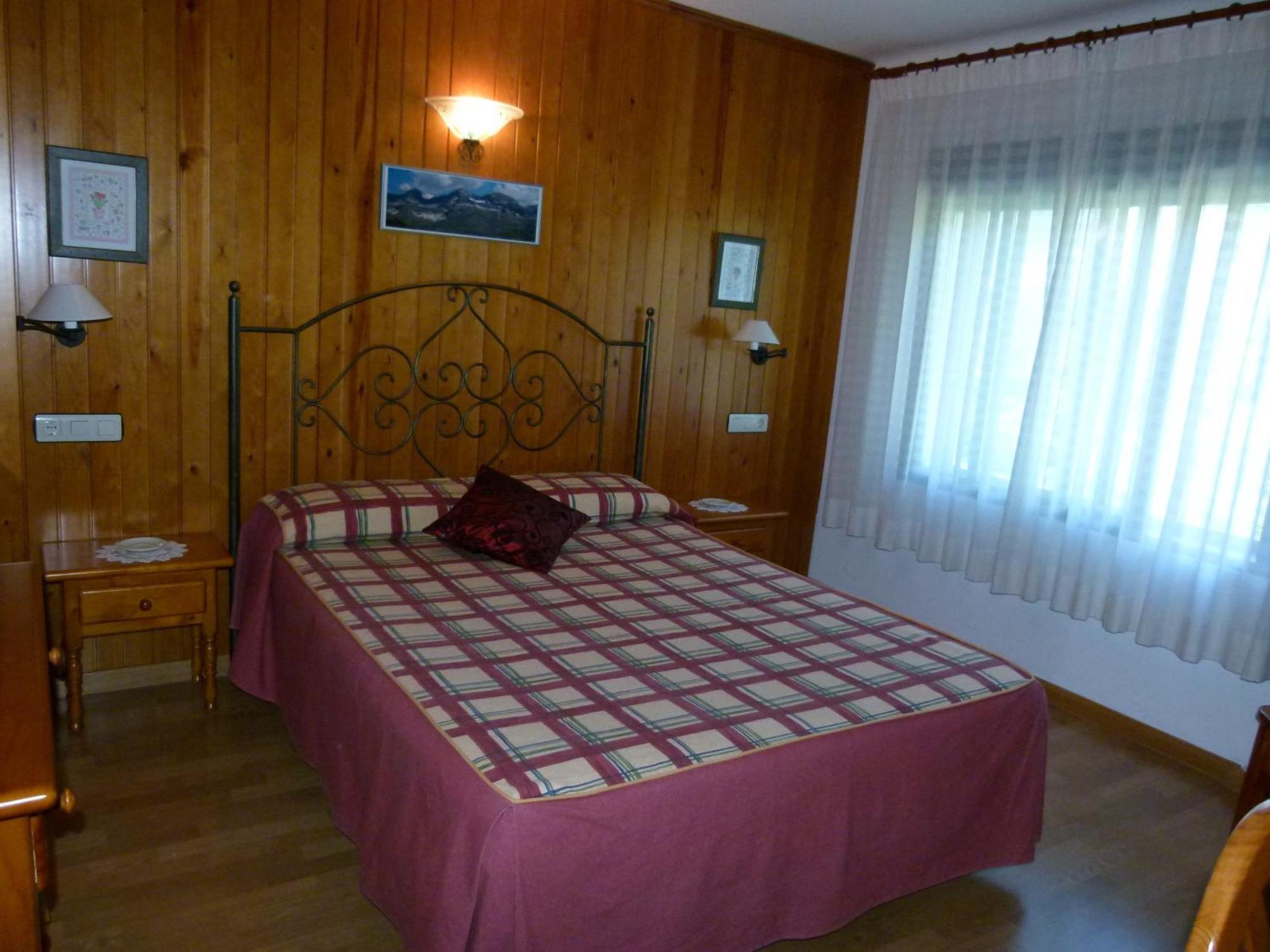 טורלה Hotel Bellavista Ordesa מראה חיצוני תמונה